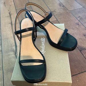 Madewell, Cherelle, slingback, heeled sandal, in black, size 8.